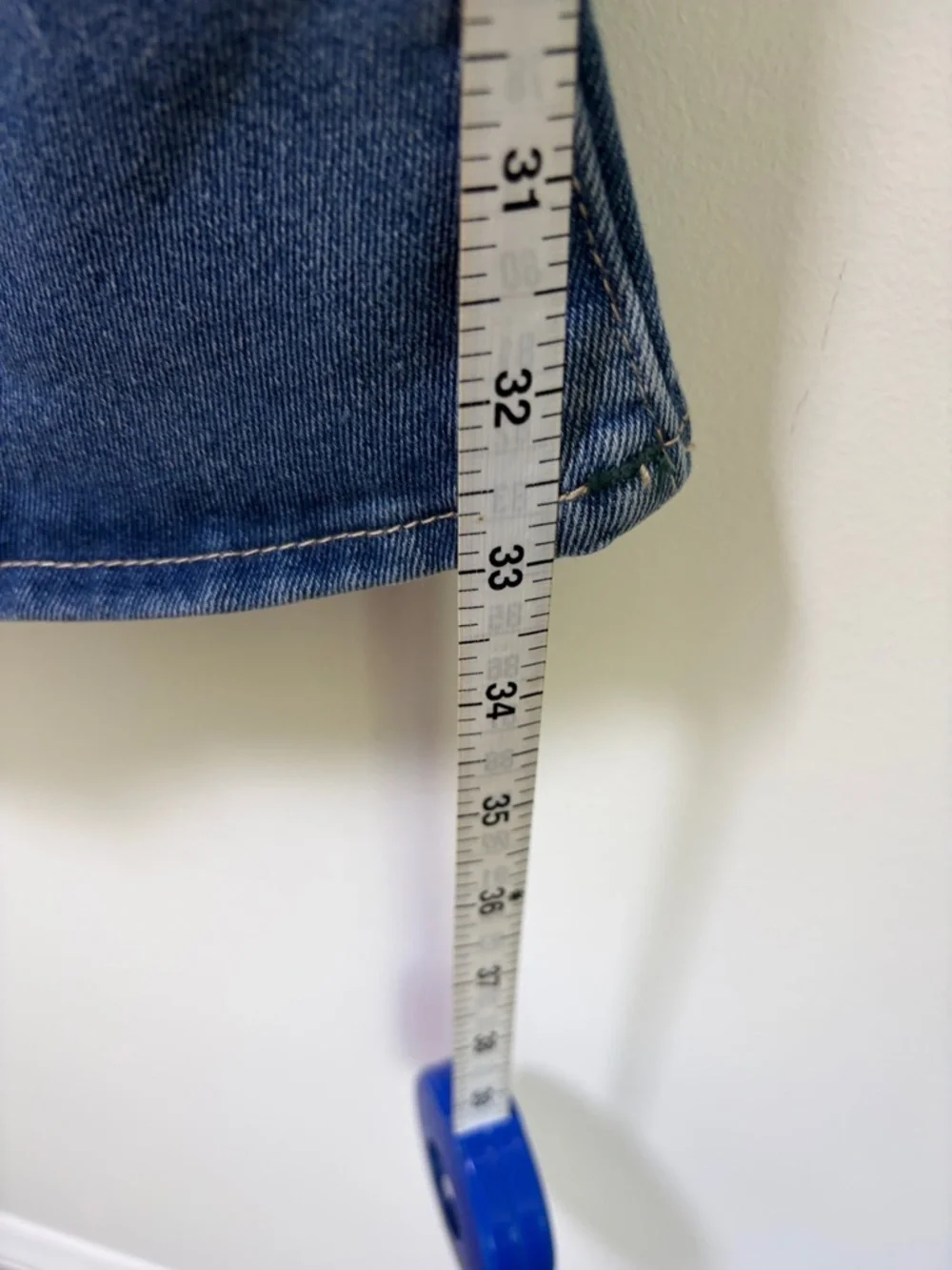 True Religion Ricky Relaxed Straight - Sz 40 x 33”